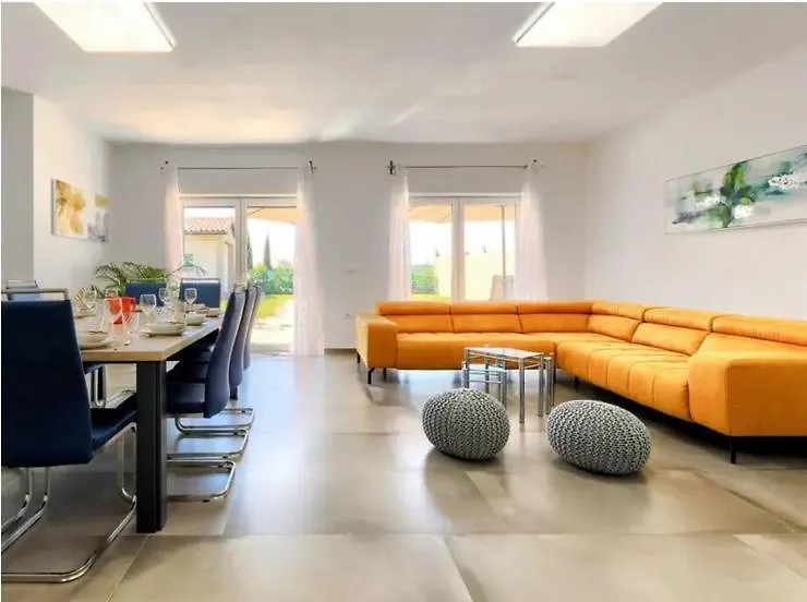 Villa Edi-Heated Pool & E-Bike Шишан 0*,  Хорватия